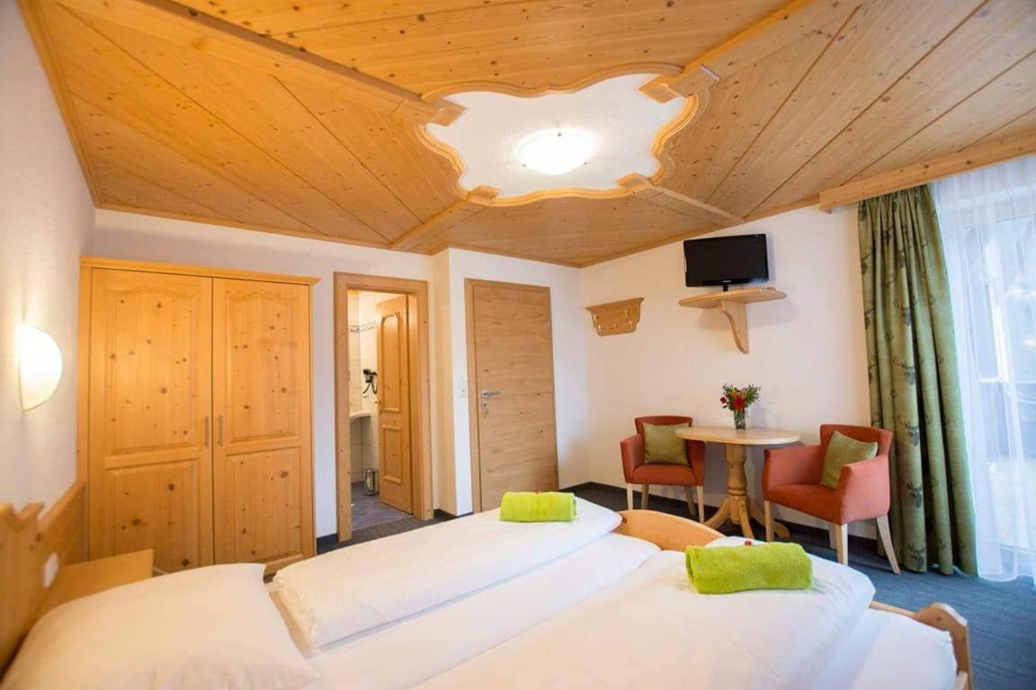 ホテル Haus Alblitt カップル エクステリア 写真