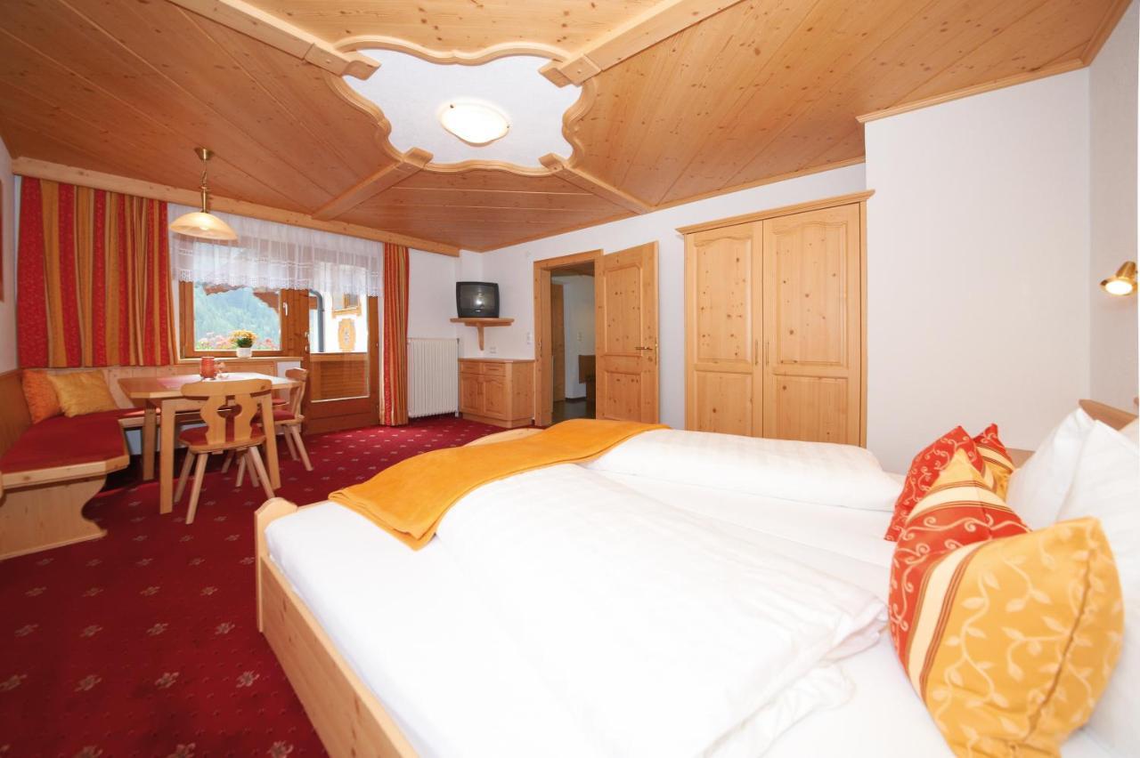 ホテル Haus Alblitt カップル エクステリア 写真